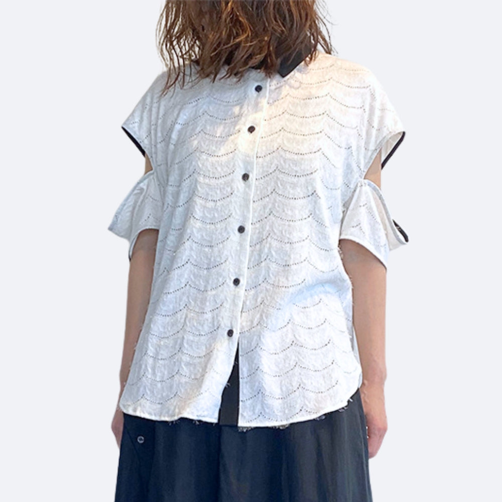 STY03 / スリットショルダー レースブラウス