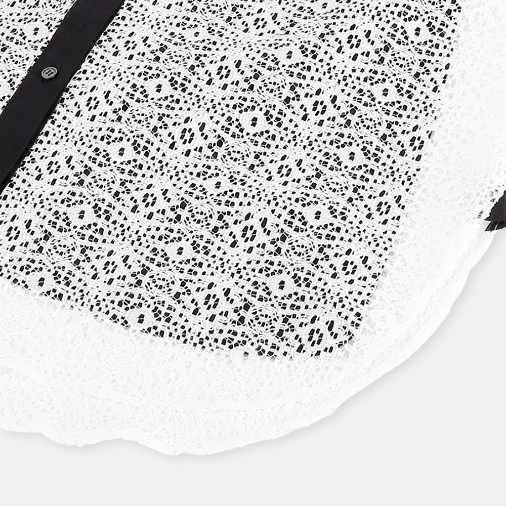 Layered band collar blouse with raschel lace
