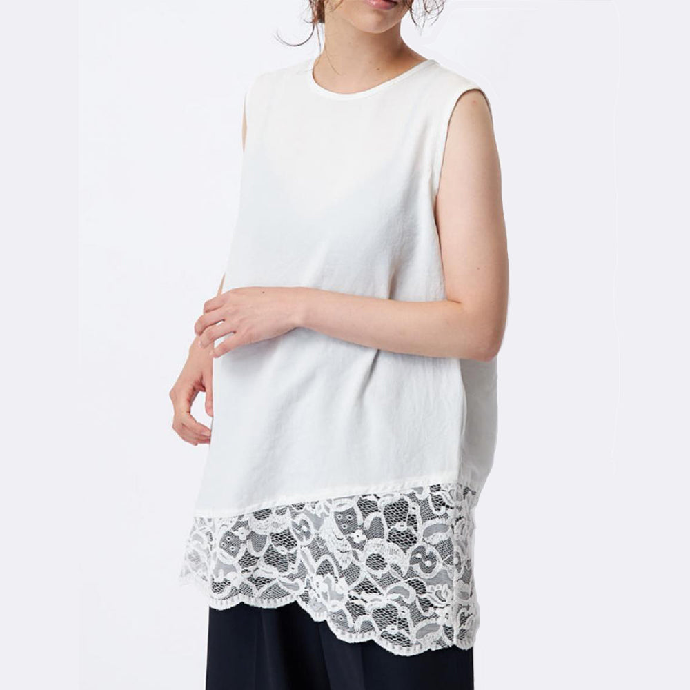 Sleeveless pullover with scalloped lace