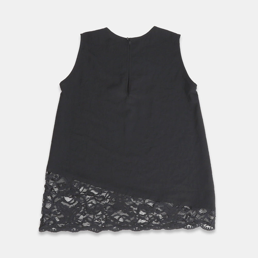 Sleeveless pullover with scalloped lace