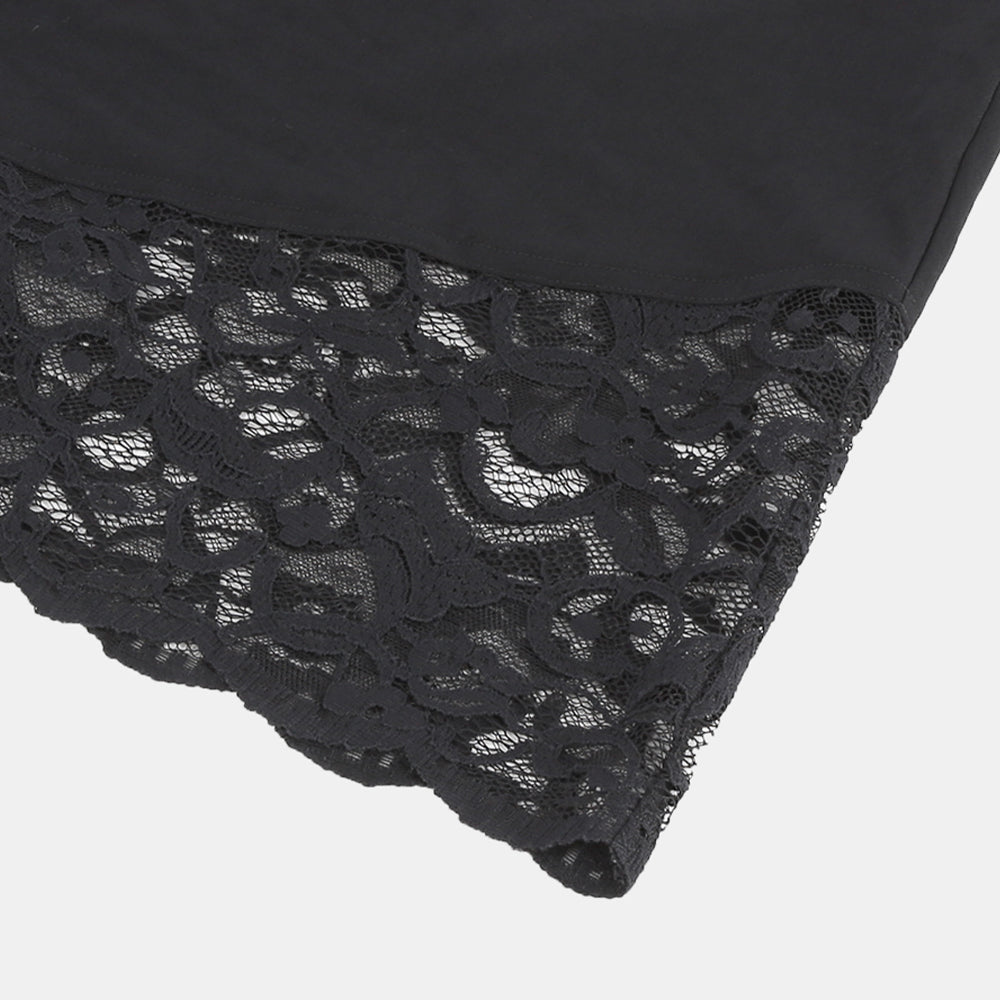 Sleeveless pullover with scalloped lace