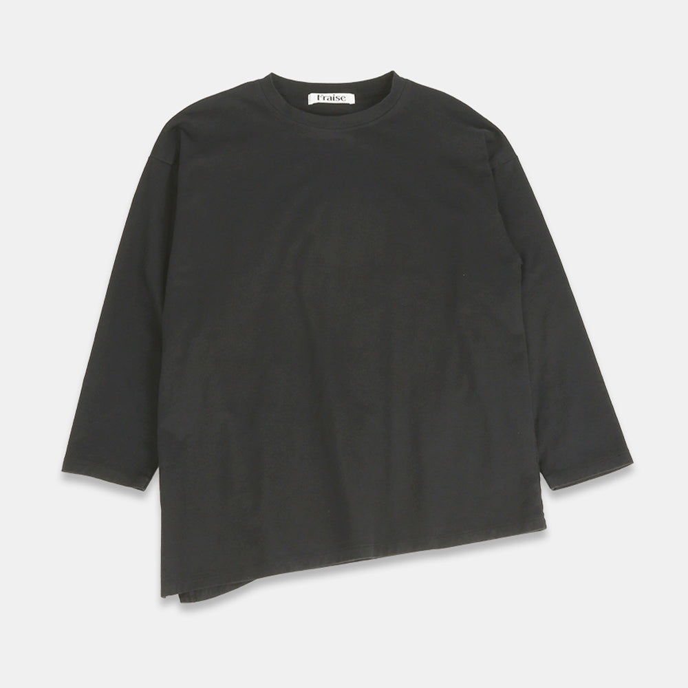 Diagonal cut pullover in classic jersey