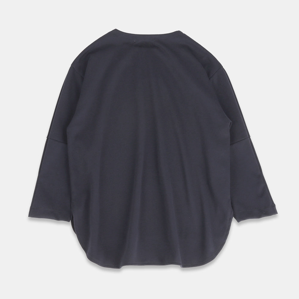 Crew neck pullover in stretch twill