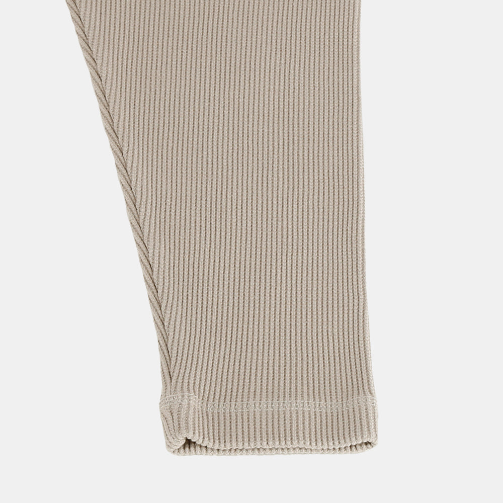 Center-switched pullover, super stretch bear waffle