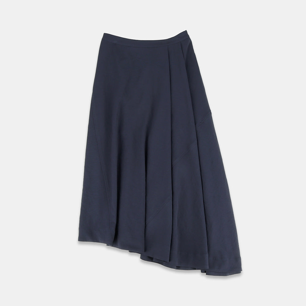 Asymmetrical skirt in dry twill washer